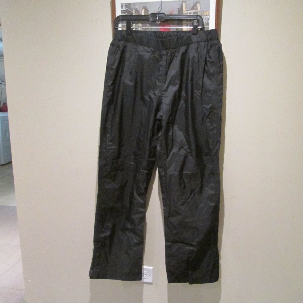 Columbia Omni-Tech Waterproof Breathable Black Pants sz L with Mesh lining